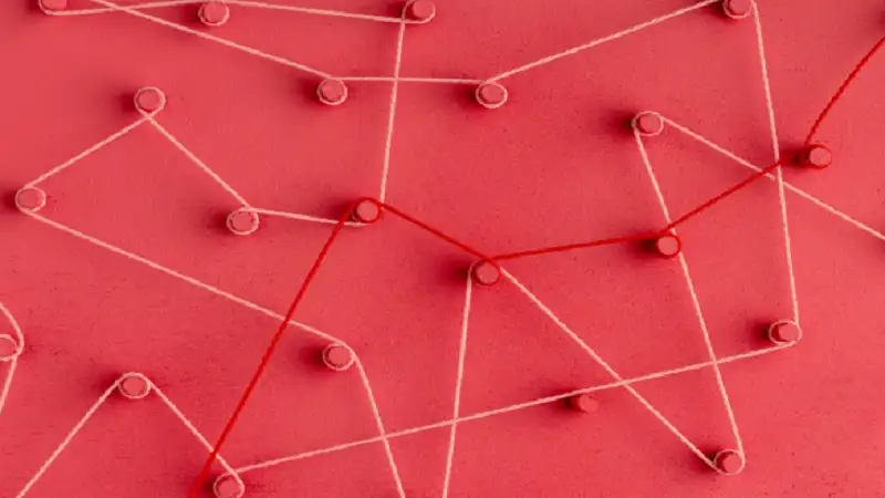 blog@redandwhitemagz .com