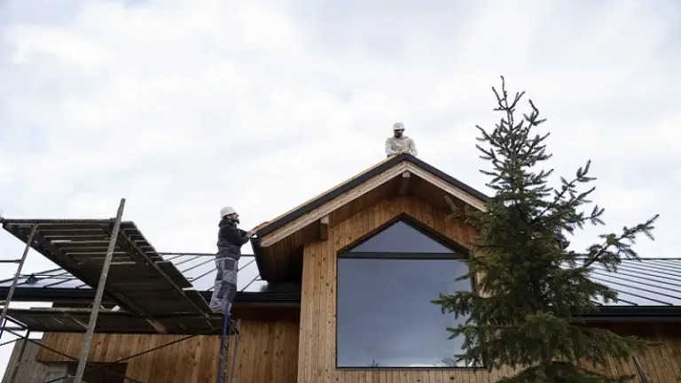 Essential Roof Maintenance Tips for Homeowners in North Texas