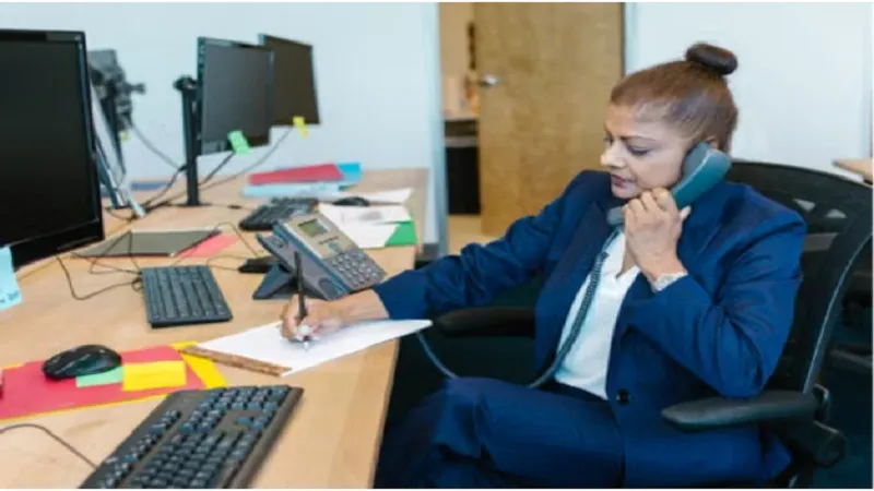 What Are Outbound Call Center Solutions And How Do They Support Businesses?